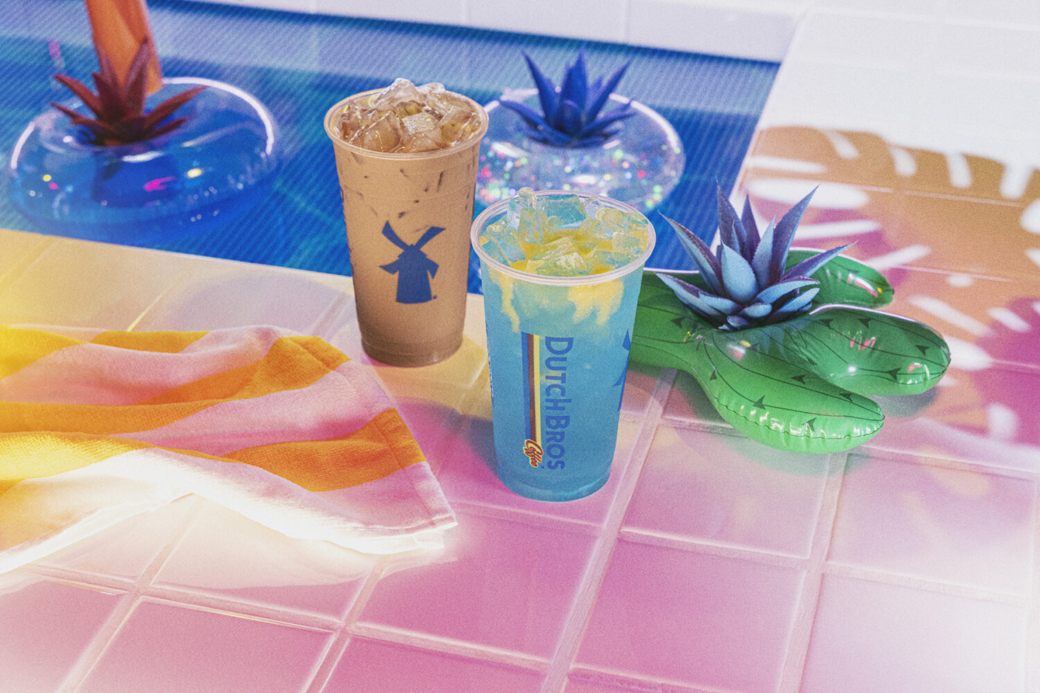 DUTCH-0009_Pool_Group_2_0726