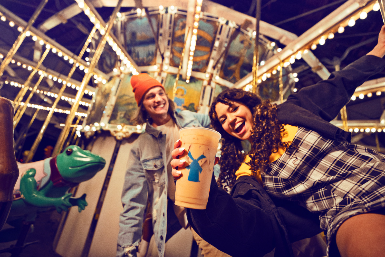 DUTCH-003_Fall_T3_CPB_Lifestyle_01270_V2